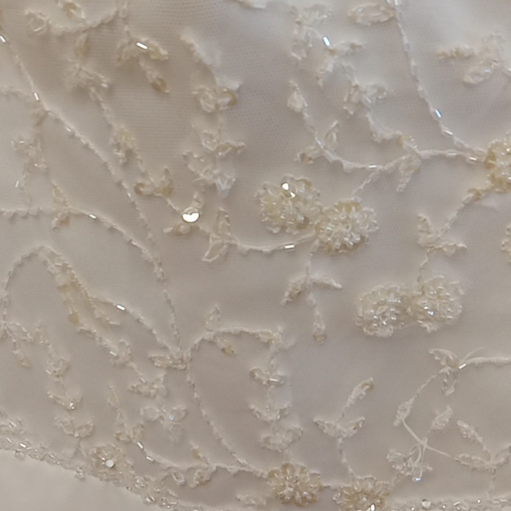 Maggie Sottero size 4 destination wedding gown - Picture 9 of 9